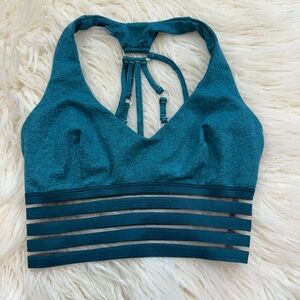 Bombshell Sportswear Statement Sports Bra And Shorts (SET)